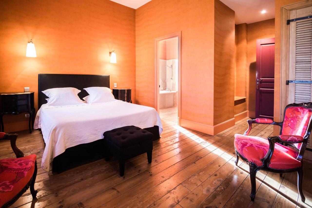 קרקסון Demeure Saint Louis Historic Manor, City 700M, Parking,A C,Clim,Wifi, Heated Pool, City View מראה חיצוני תמונה