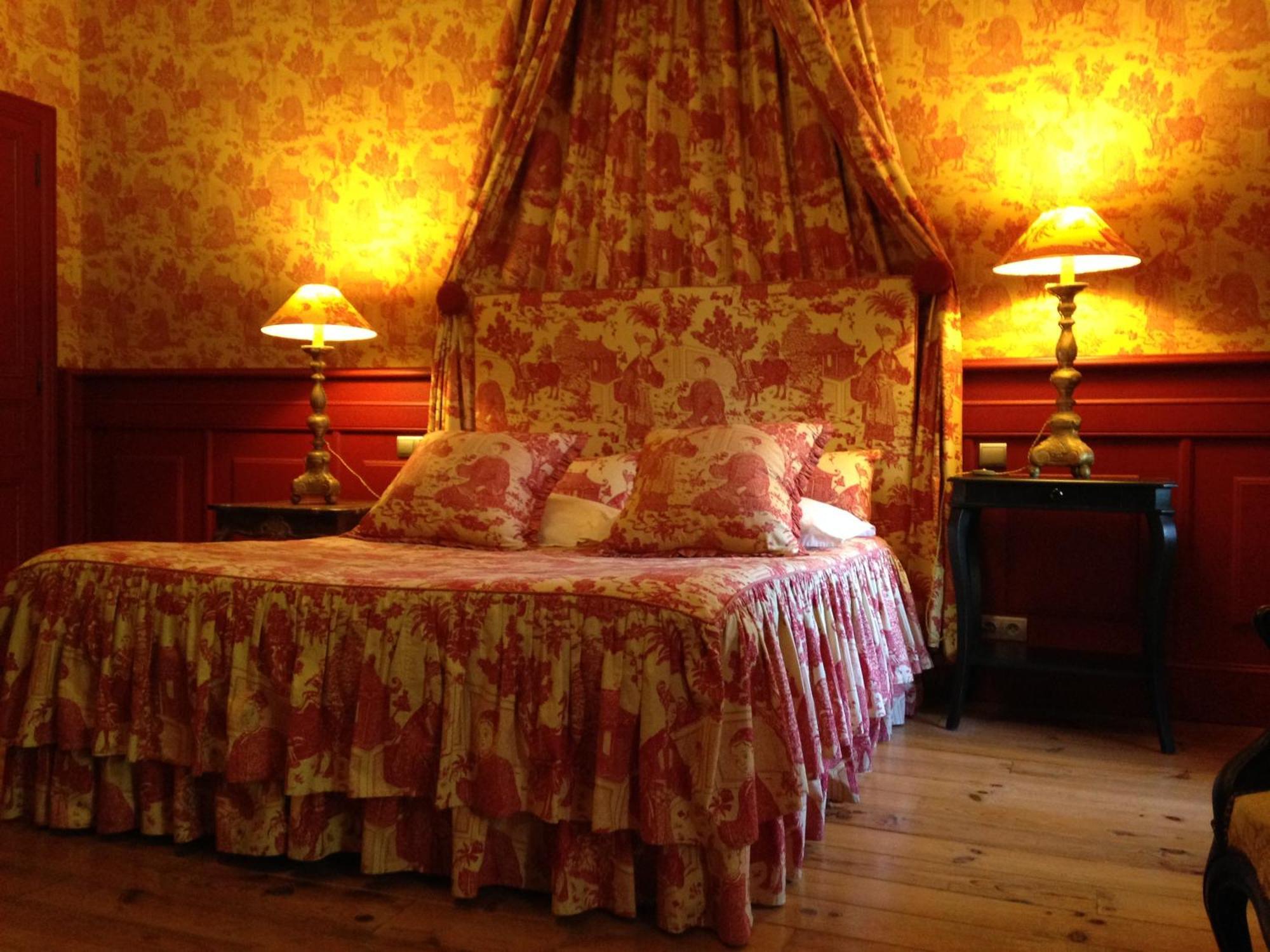 קרקסון Demeure Saint Louis Historic Manor, City 700M, Parking,A C,Clim,Wifi, Heated Pool, City View מראה חיצוני תמונה